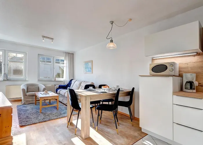 Moderne 3 Zimmer Ferienwohnung In Strandnaehe!!